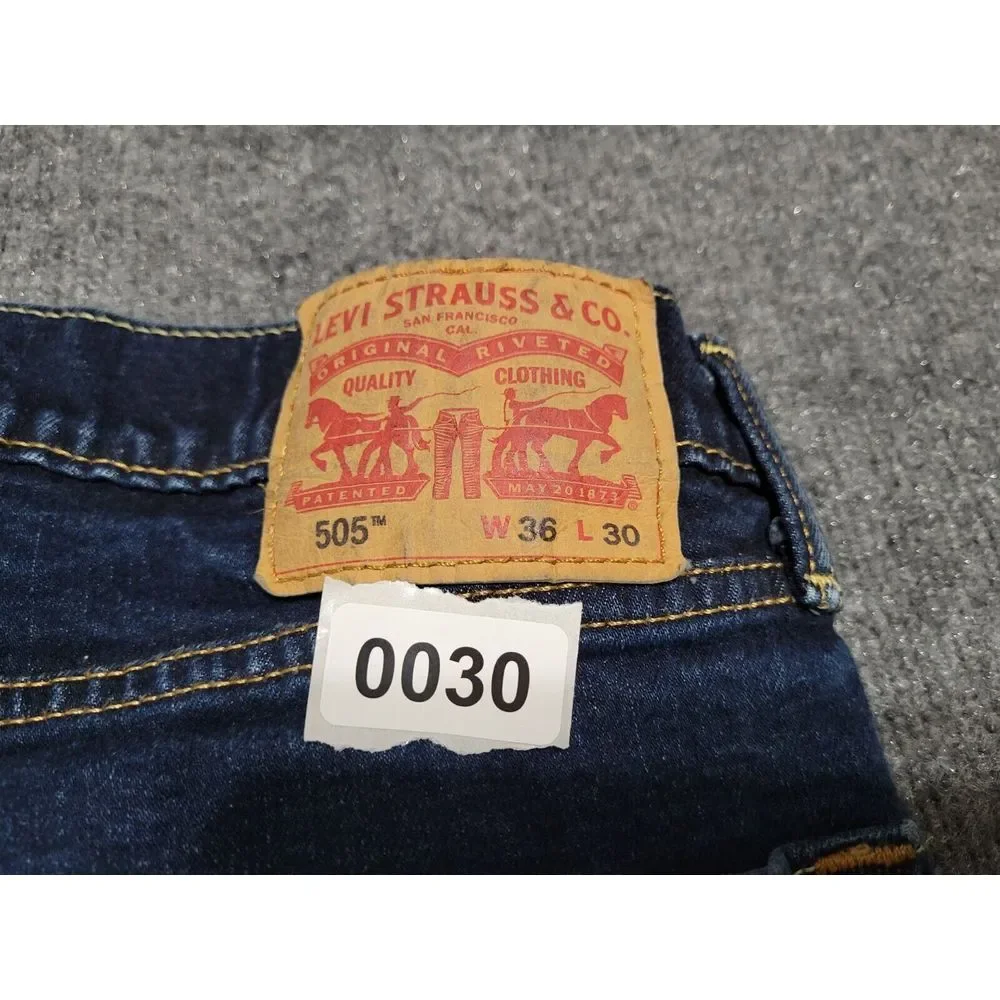LEVI'S 505 Regular Fit Denim Jeans Men's 36 x 30 Zip Fly Dark Wash Stretch